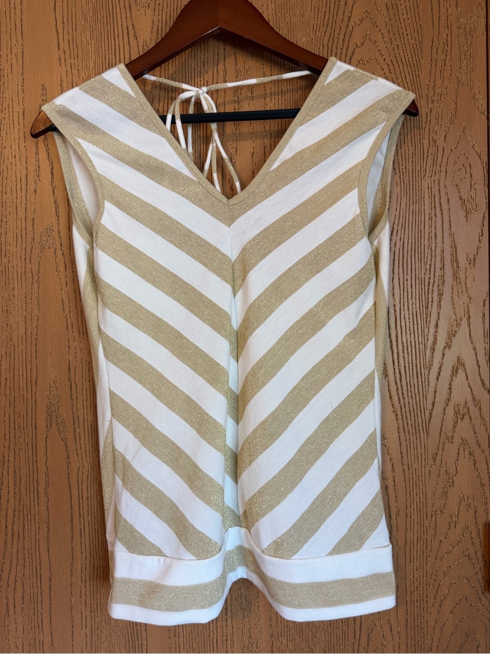 Belle Amie Toujours Gold & White Striped Open-Back Tie Top – Size Large